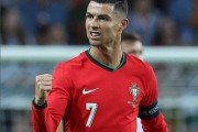 葡萄牙3-0完胜巴勒斯坦，C罗状态火热